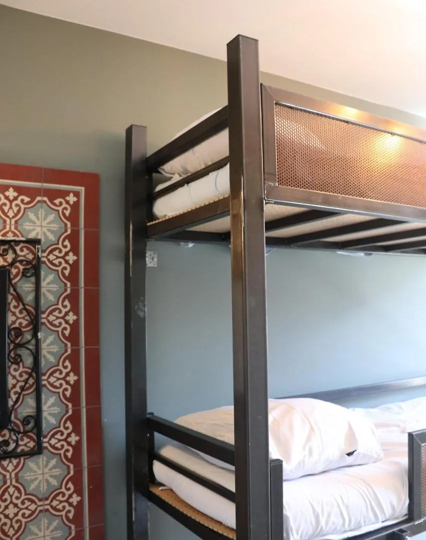 Amsterdam Hostel Annemarie 0*,